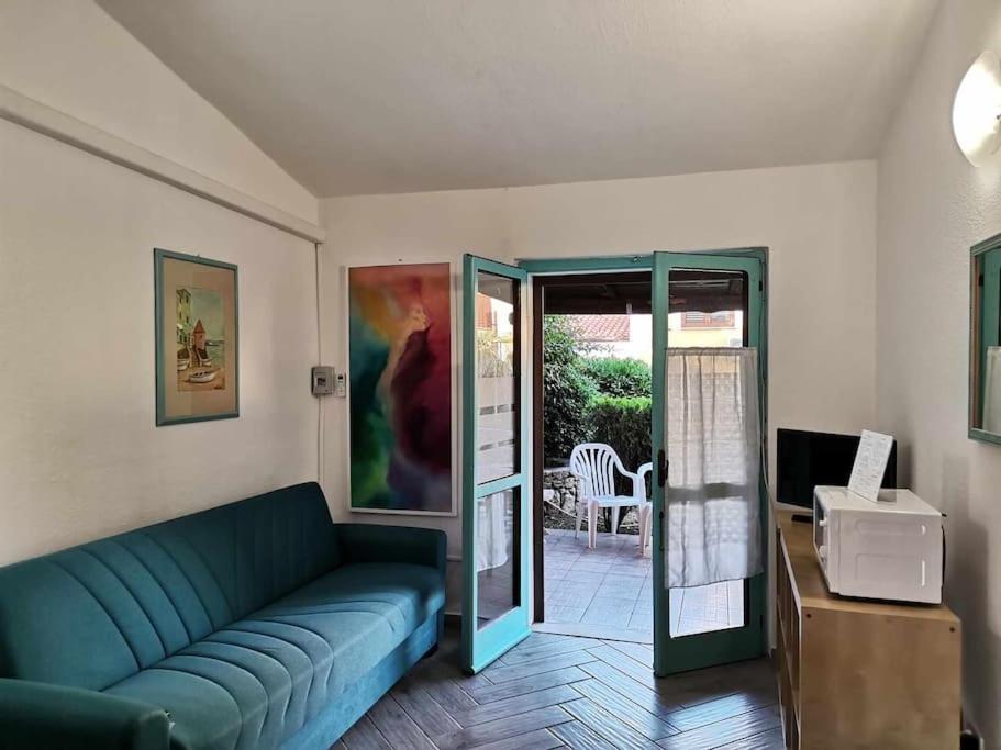 Casa Di Lu' - Bilocale Con Giardino - Porto Pollo Apartment Luaran gambar