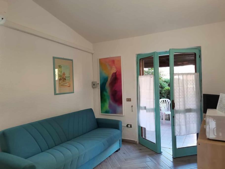 Casa Di Lu' - Bilocale Con Giardino - Porto Pollo Apartment Luaran gambar