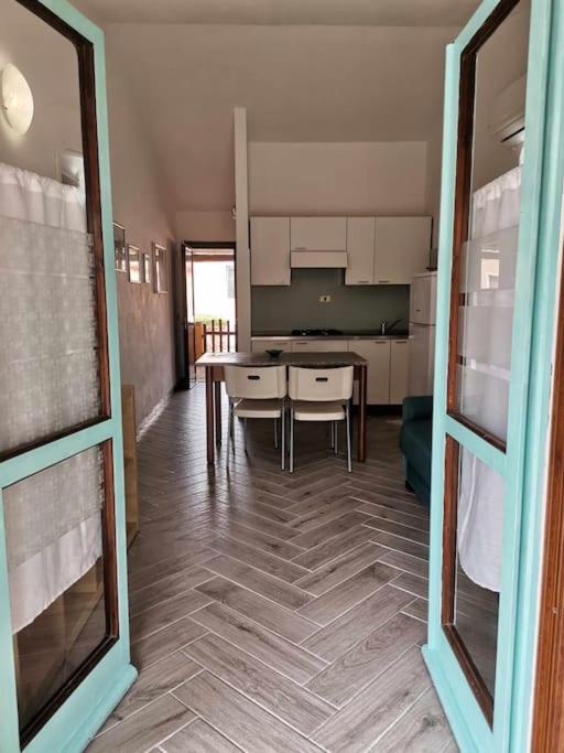 Casa Di Lu' - Bilocale Con Giardino - Porto Pollo Apartment Luaran gambar